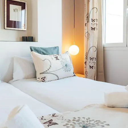 Mintystay - La Campana Apartment